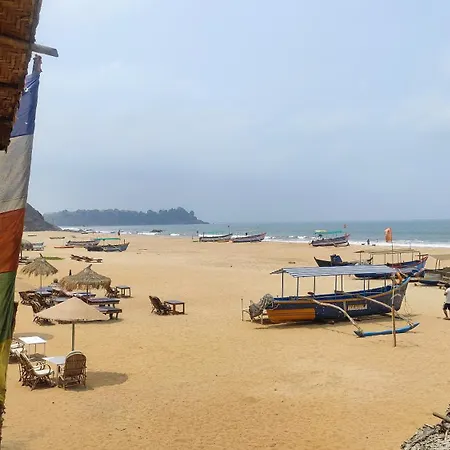 Mia'S Beach Resort Goa